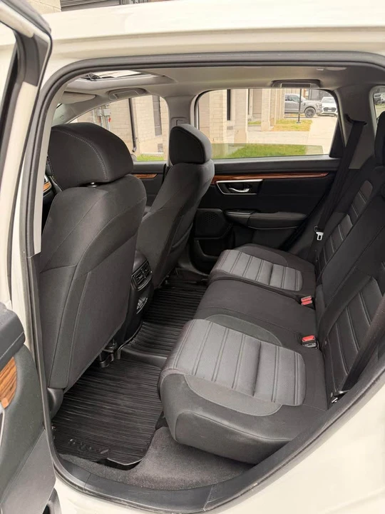 2017 Honda CR-V 5th Gen - Image 8 of 8