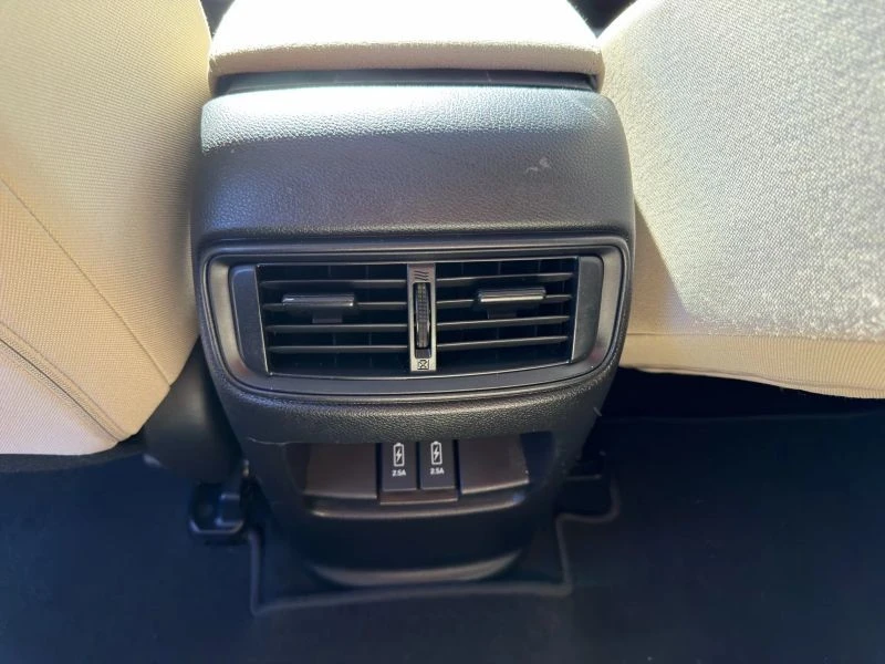 2017 Honda CR-V 5th Gen - Image 10 of 12