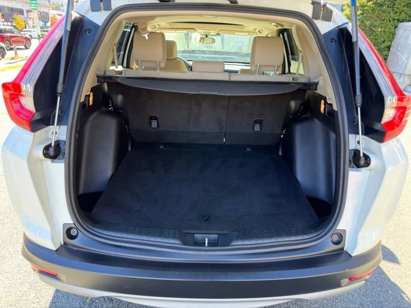 2017 Honda CR-V 5th Gen - Image 6 of 12