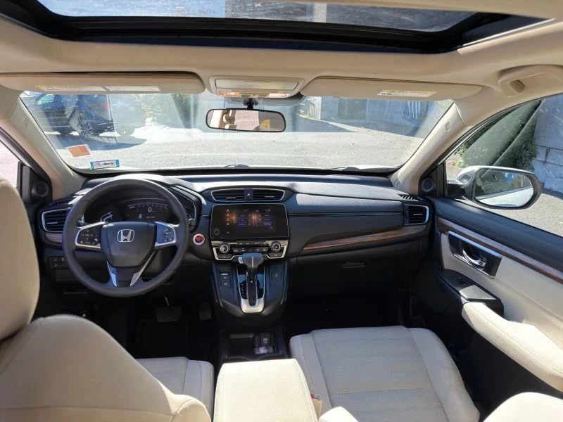 2017 Honda CR-V 5th Gen - Image 9 of 12