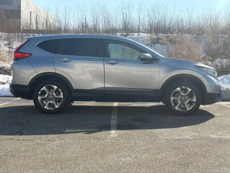 2017 Honda CR-V 5th Gen - Image 9 of 12