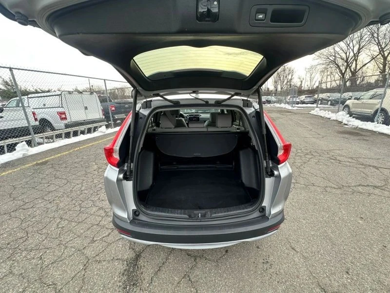 2017 Honda CR-V 5th Gen - Image 9 of 12