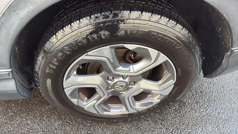 2017 Honda CR-V 5th Gen - Image 9 of 12