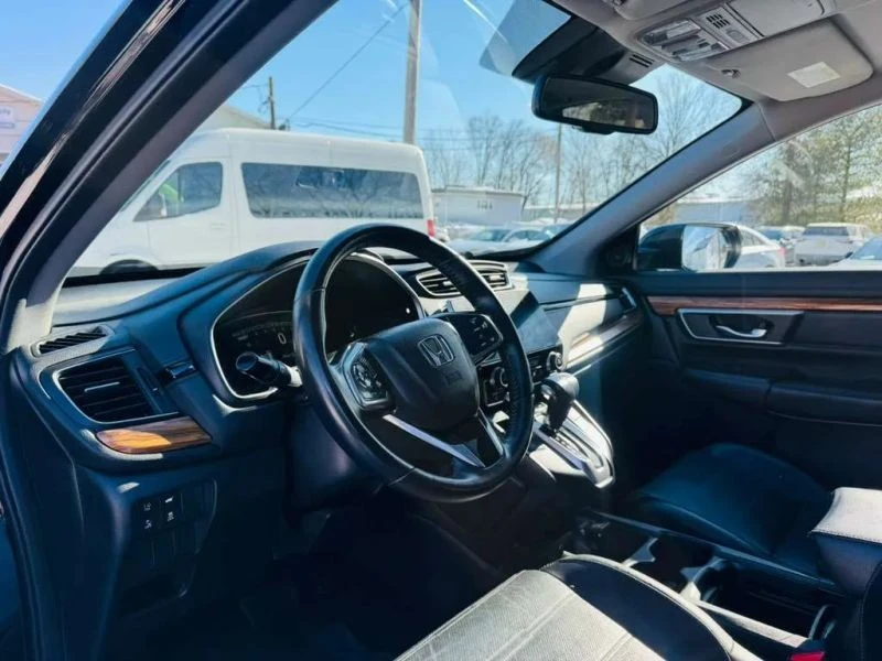 2017 Honda CR-V 5th Gen - Image 11 of 12