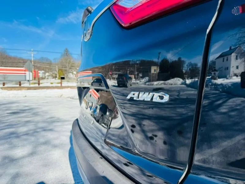 2017 Honda CR-V 5th Gen - Image 5 of 12