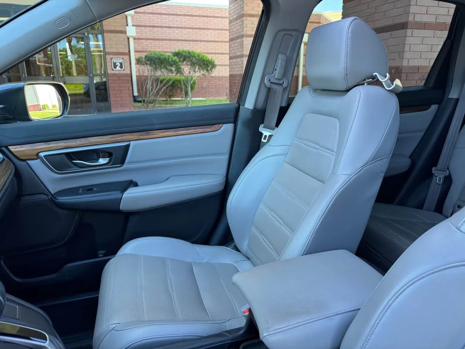 2017 Honda CR-V 5th Gen - Image 11 of 20