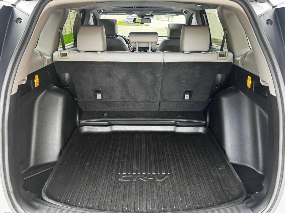 2017 Honda CR-V 5th Gen - Image 16 of 21