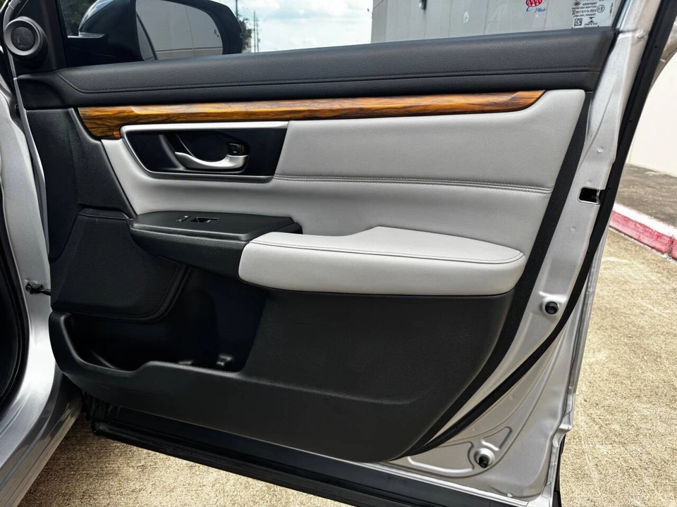 2017 Honda CR-V 5th Gen - Image 20 of 21