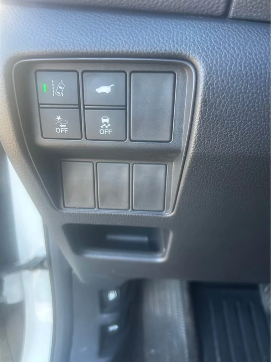 2017 Honda CR-V 5th Gen - Image 17 of 19