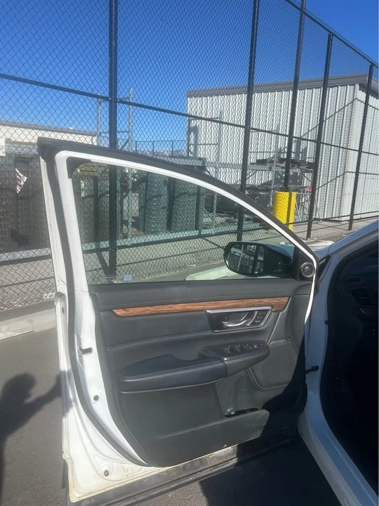 2017 Honda CR-V 5th Gen - Image 12 of 19