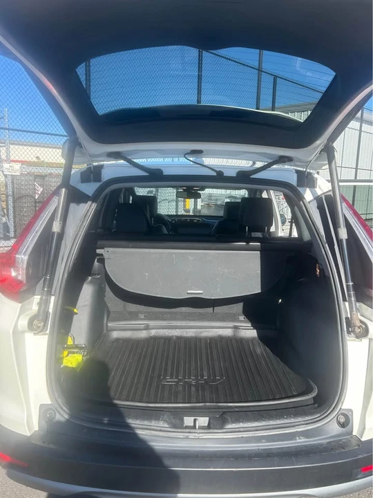 2017 Honda CR-V 5th Gen - Image 10 of 19