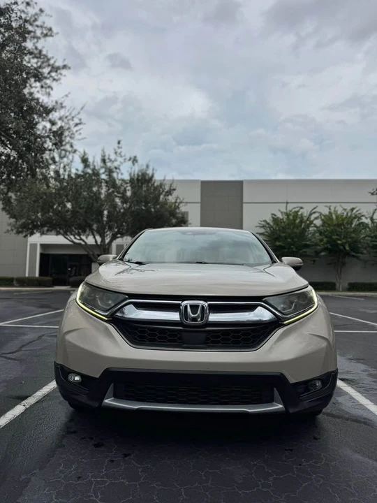 2017 Honda CR-V 5th Gen - Image 3 of 10