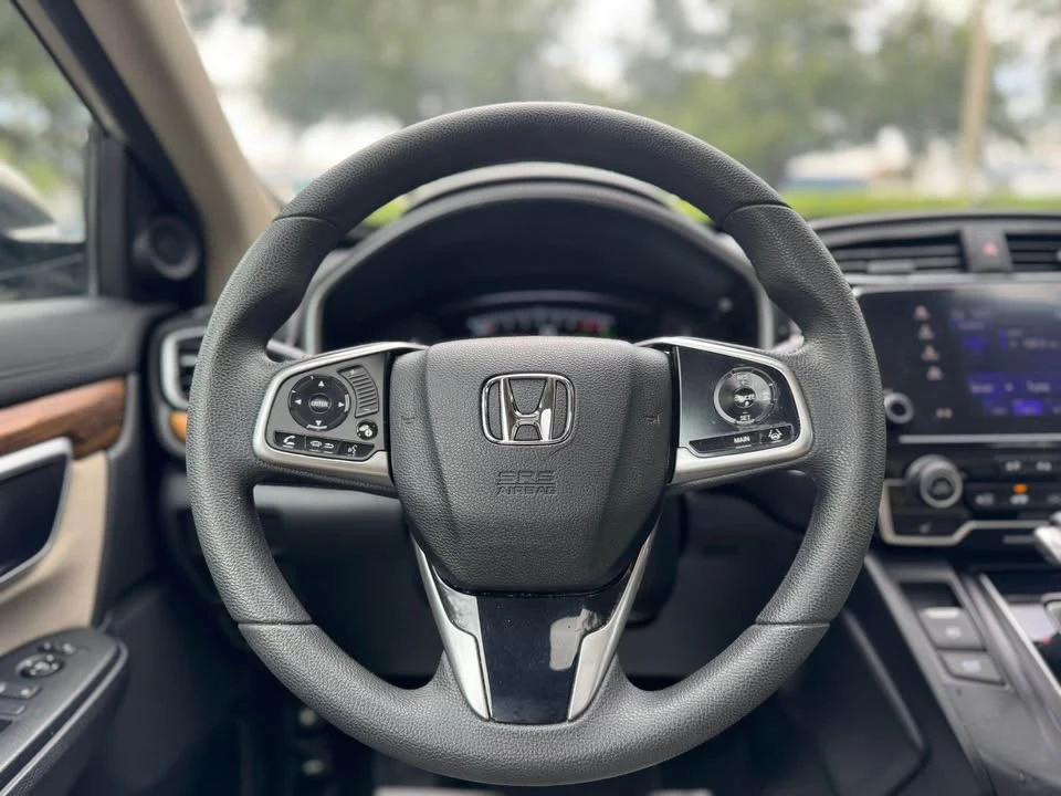 2017 Honda CR-V 5th Gen - Image 9 of 10