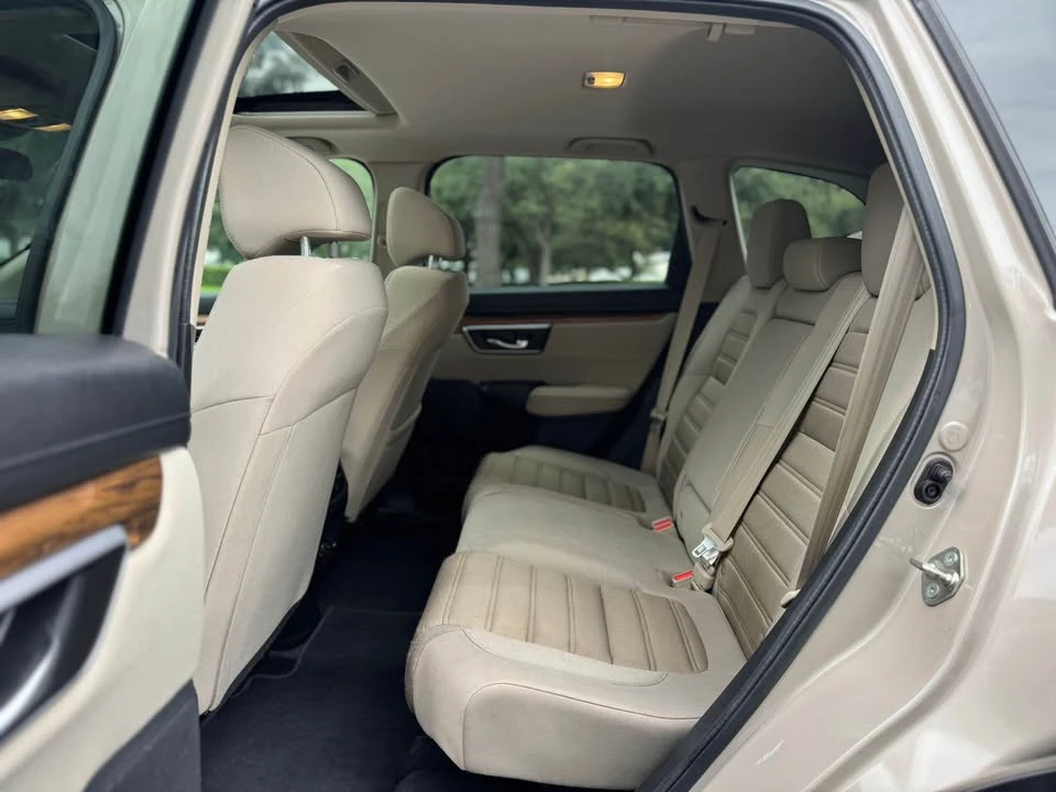 2017 Honda CR-V 5th Gen - Image 7 of 10