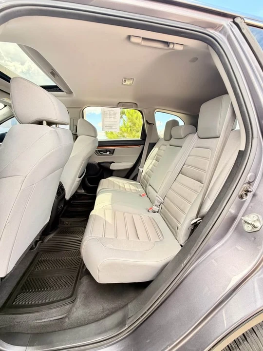 2017 Honda CR-V 5th Gen - Image 15 of 20