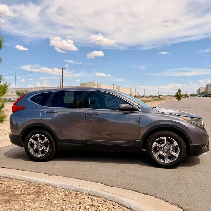 2017 Honda CR-V 5th Gen - Image 2 of 20