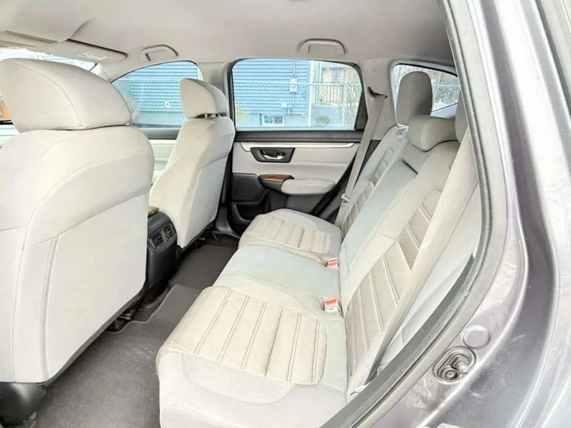 2017 Honda CR-V 5th Gen - Image 9 of 12
