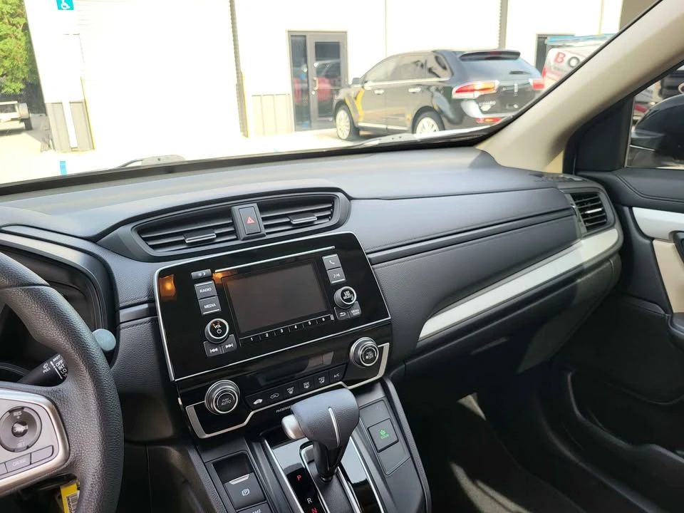 2017 Honda CR-V 5th Gen - Image 11 of 19