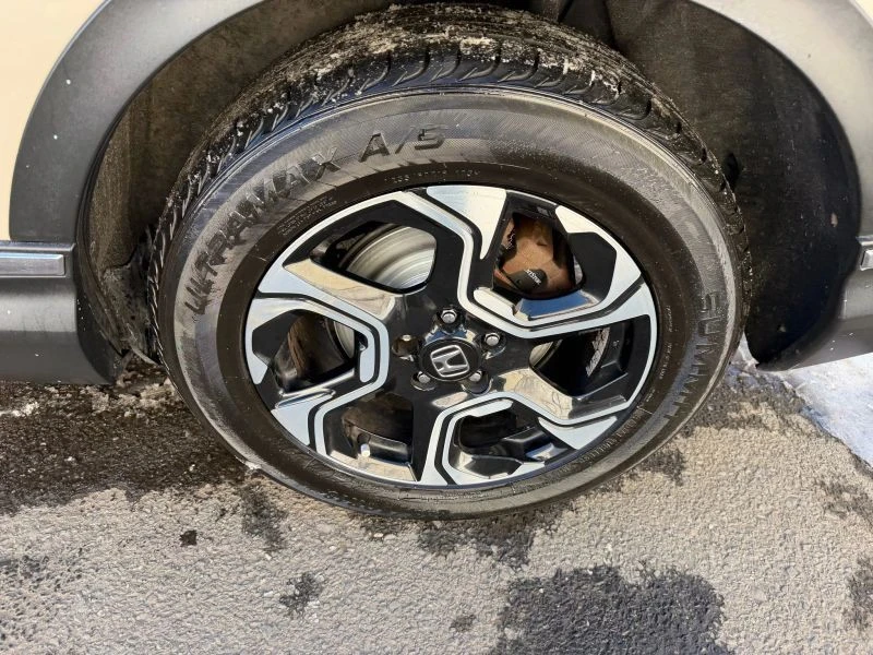 2017 Honda CR-V 5th Gen - Image 9 of 12