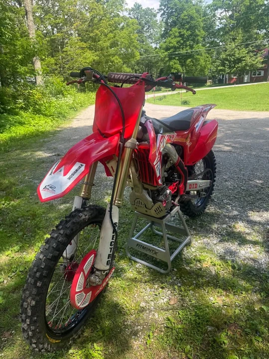 2017 Honda CRF - Image 3 of 5