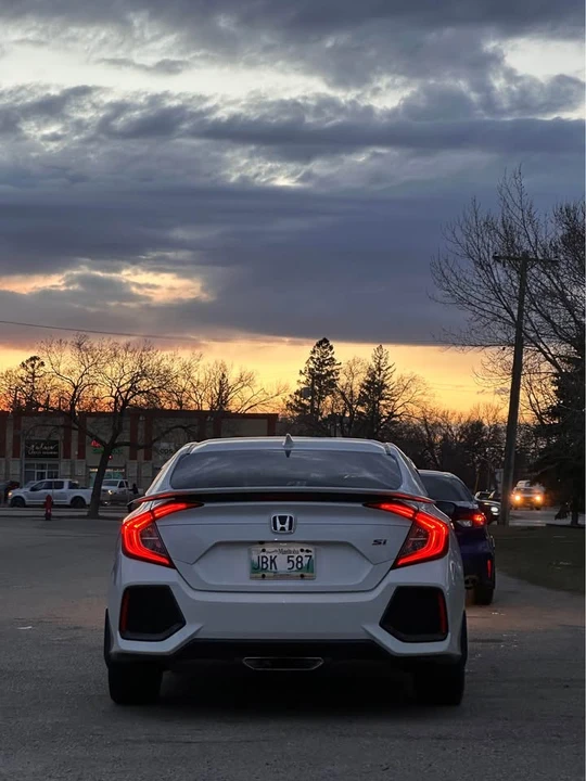 2017 Honda Civic 10th Gen - Image 4 of 7