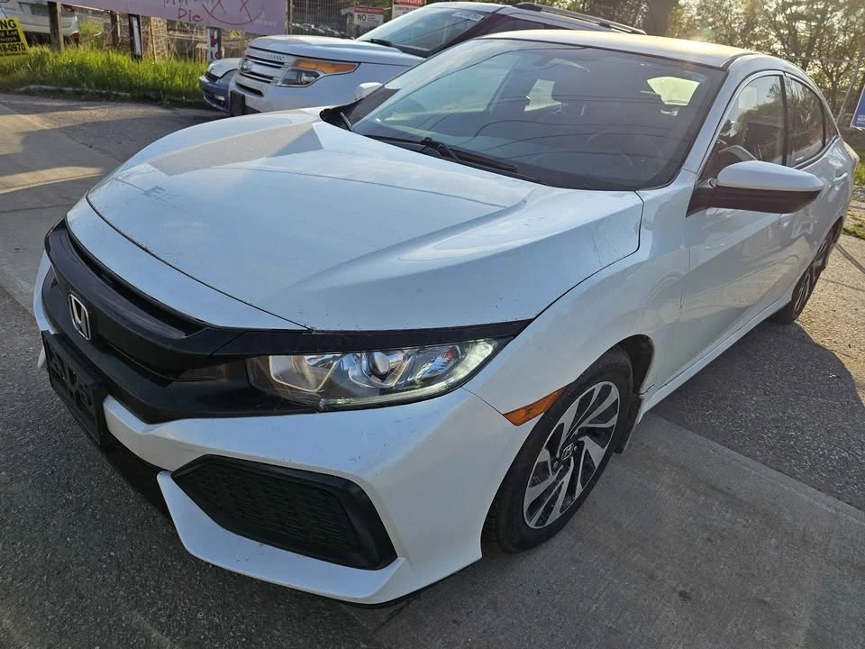 2017 Honda Civic 10th Gen - Image 3 of 11