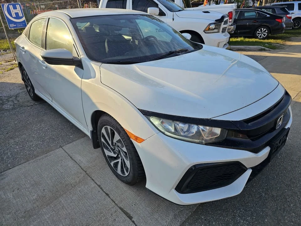 2017 Honda Civic 10th Gen - Image 2 of 11