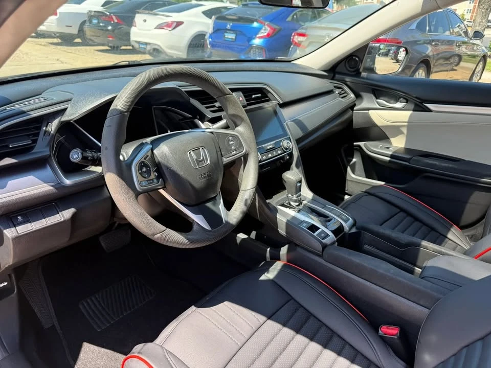 2017 Honda Civic 10th Gen - Image 19 of 19