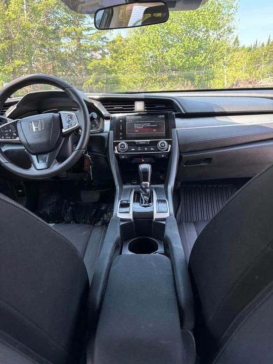 2017 Honda Civic 10th Gen - Image 12 of 14