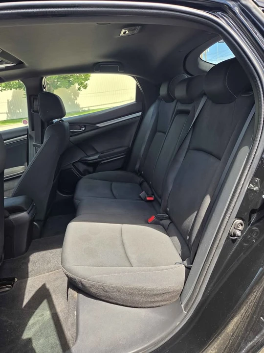 2017 Honda Civic 10th Gen - Image 10 of 19