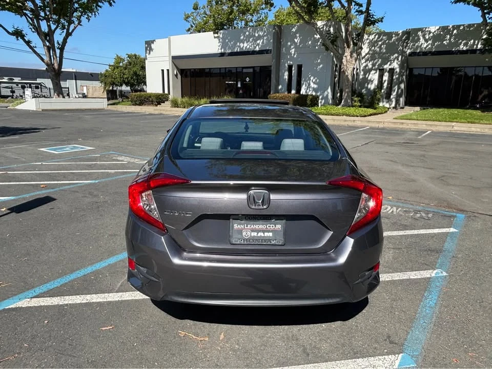 2017 Honda Civic 10th Gen - Image 3 of 14