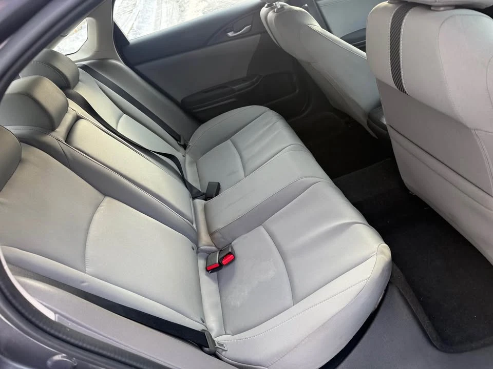 2017 Honda Civic 10th Gen - Image 14 of 18