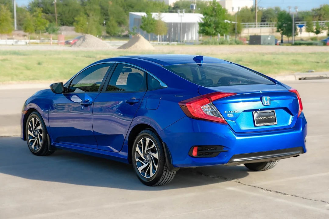 2017 Honda Civic 10th Gen - Image 11 of 31