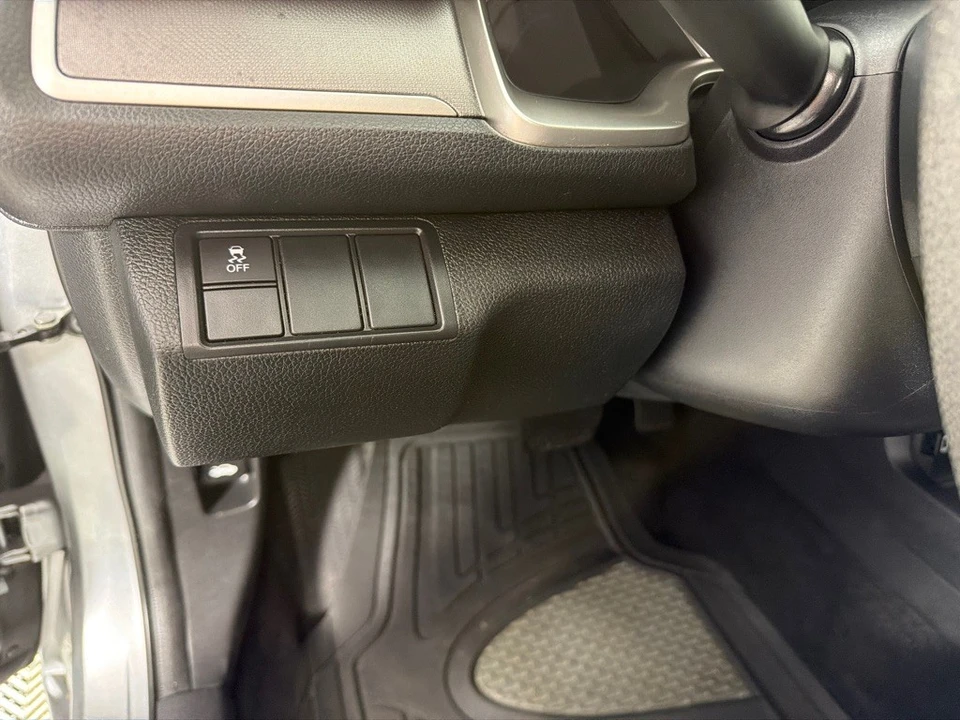 2017 Honda Civic 10th Gen - Image 14 of 26