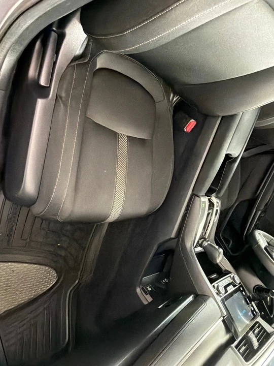 2017 Honda Civic 10th Gen - Image 23 of 26