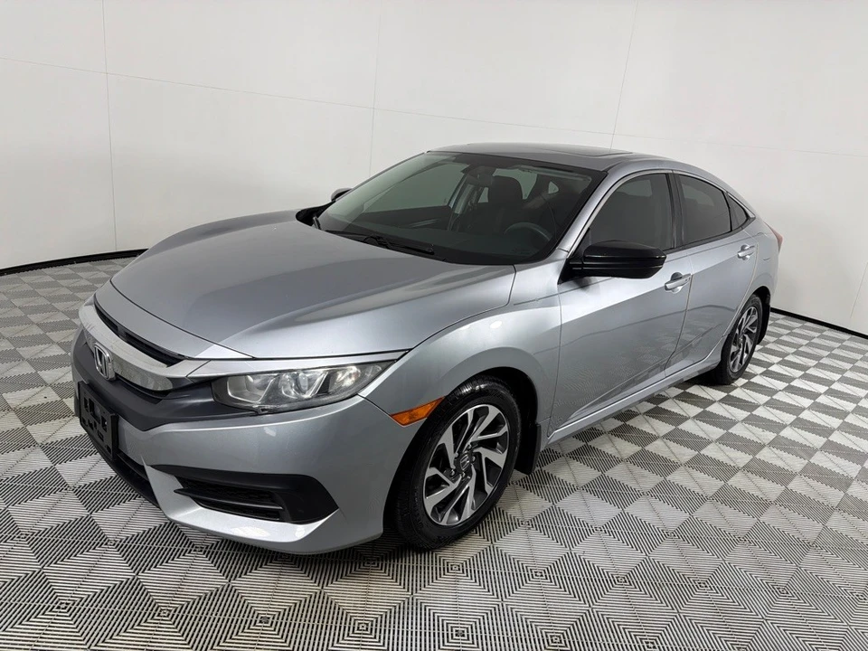 2017 Honda Civic 10th Gen - Image 8 of 26