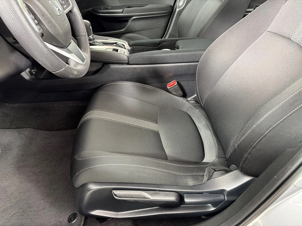 2017 Honda Civic 10th Gen - Image 10 of 12