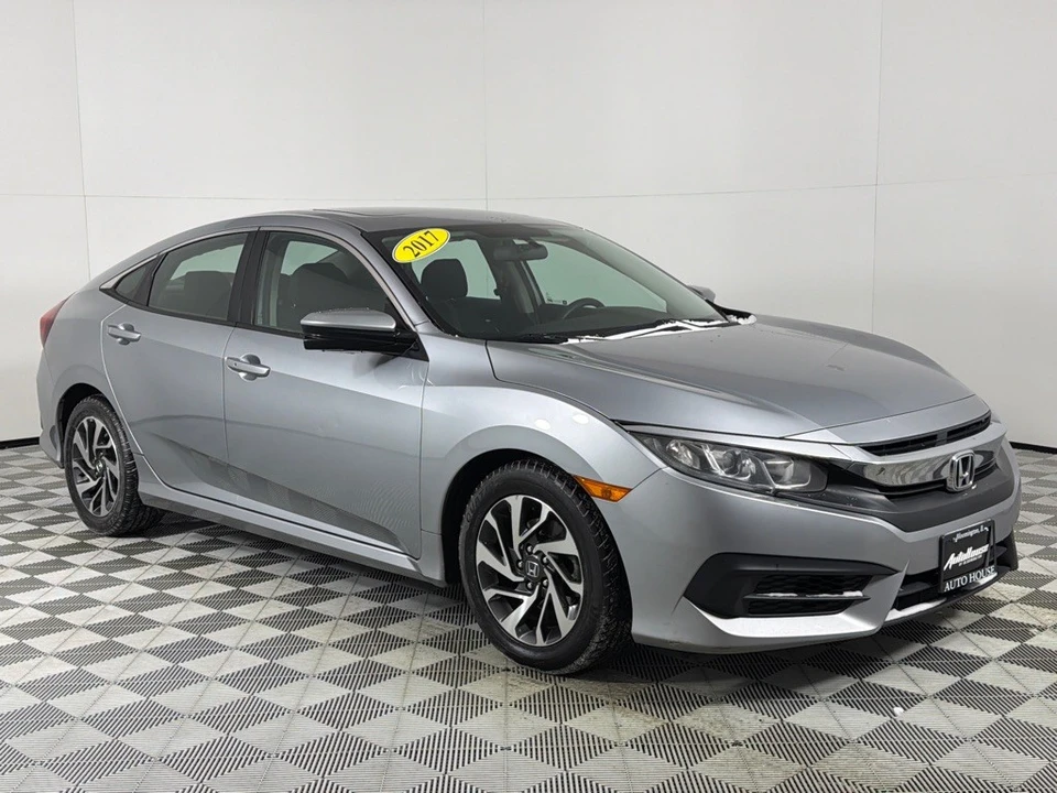 2017 Honda Civic 10th Gen - Image 3 of 12