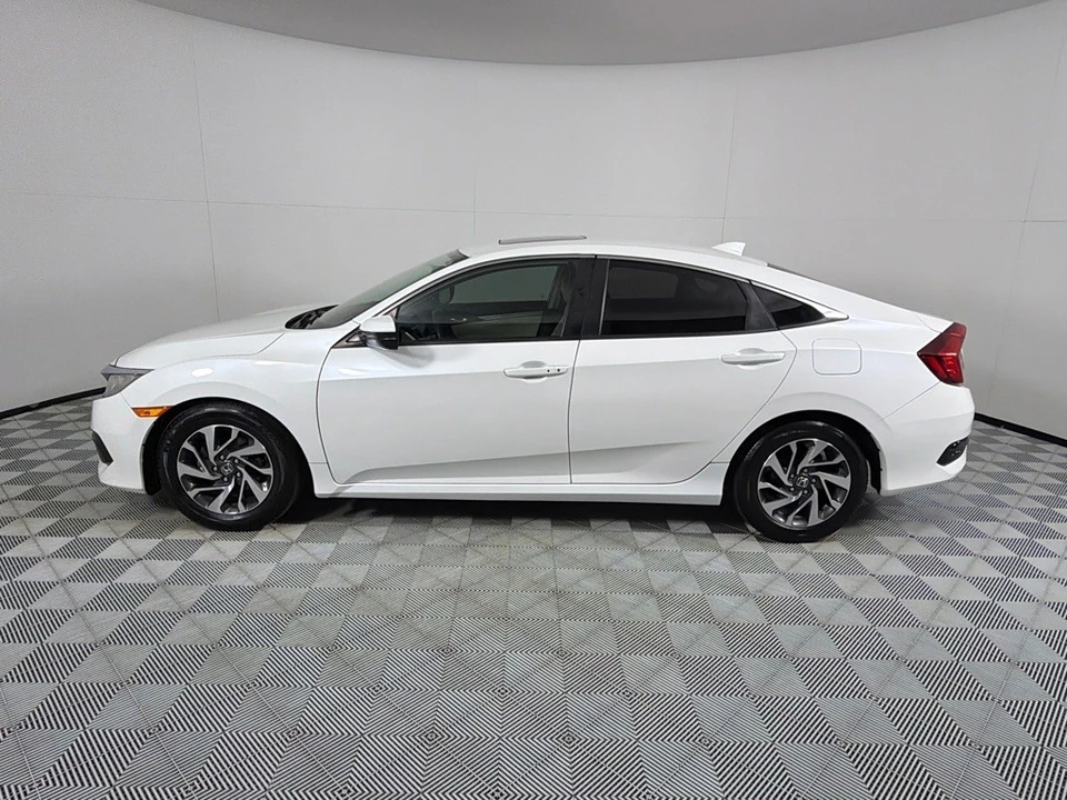 2017 Honda Civic 10th Gen - Image 5 of 23