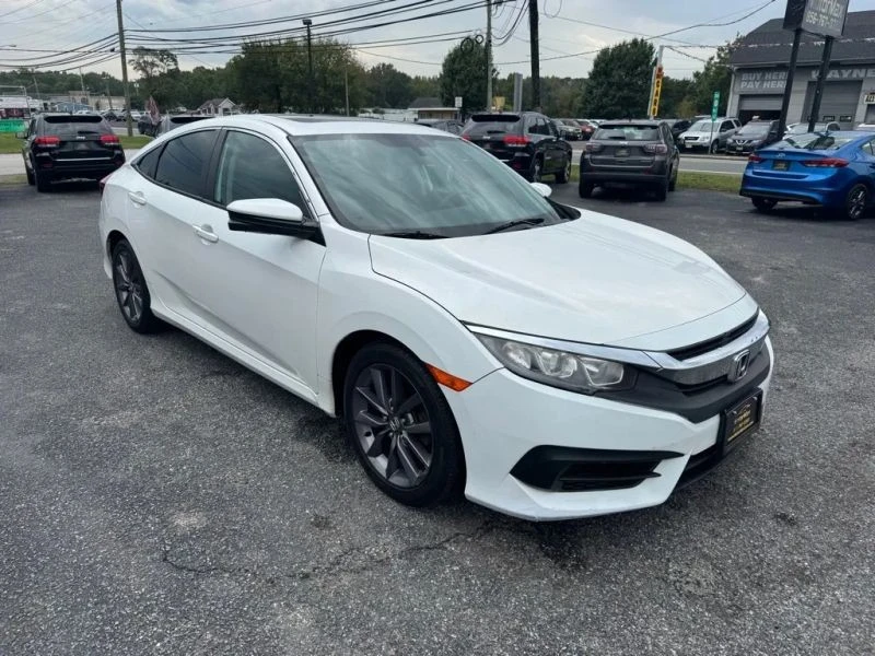 2017 Honda Civic 10th Gen - Image 4 of 7