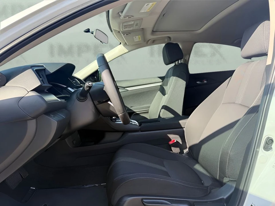 2017 Honda Civic 10th Gen - Image 11 of 31