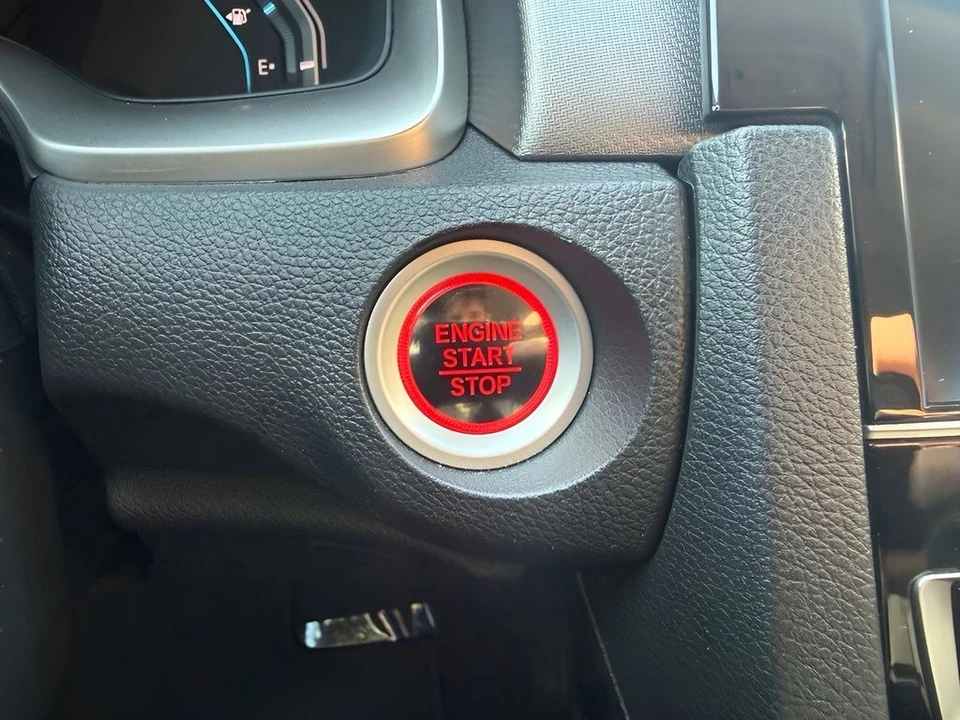 2017 Honda Civic 10th Gen - Image 19 of 31
