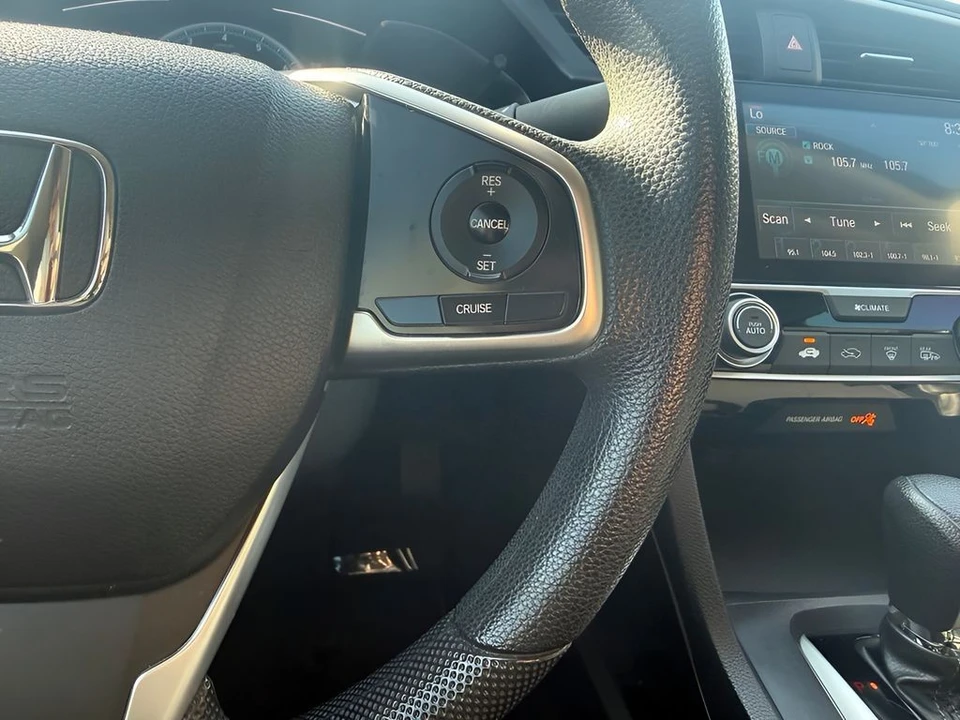 2017 Honda Civic 10th Gen - Image 15 of 31