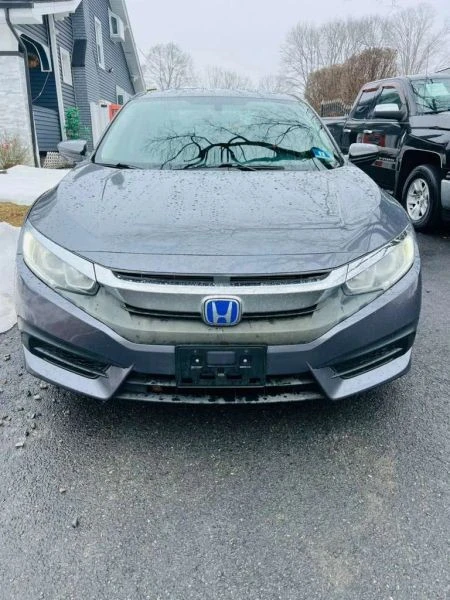 2017 Honda Civic 10th Gen - Image 3 of 12