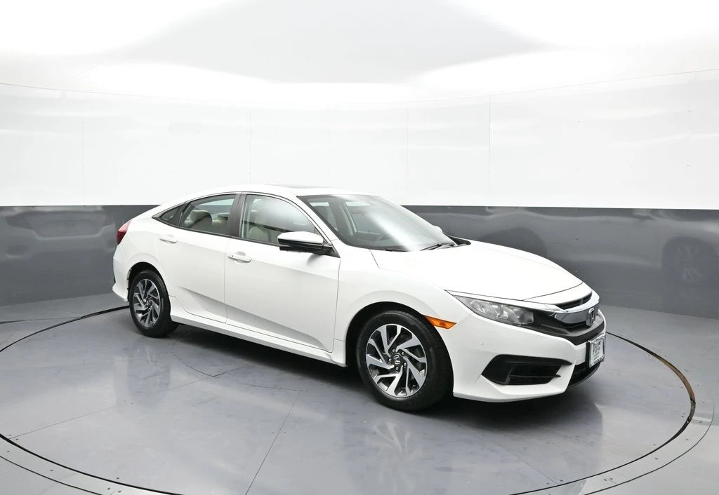 2017 Honda Civic 10th Gen - Image 4 of 12