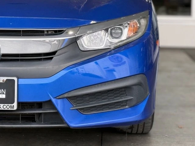 2017 Honda Civic 10th Gen - Image 6 of 21