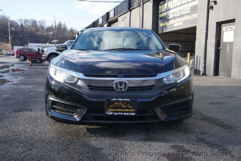 2017 Honda Civic 10th Gen - Image 2 of 12