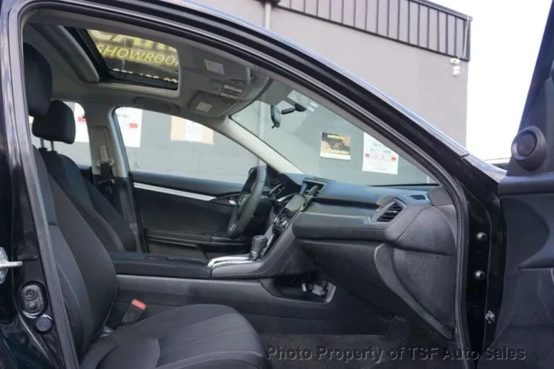 2017 Honda Civic 10th Gen - Image 11 of 12