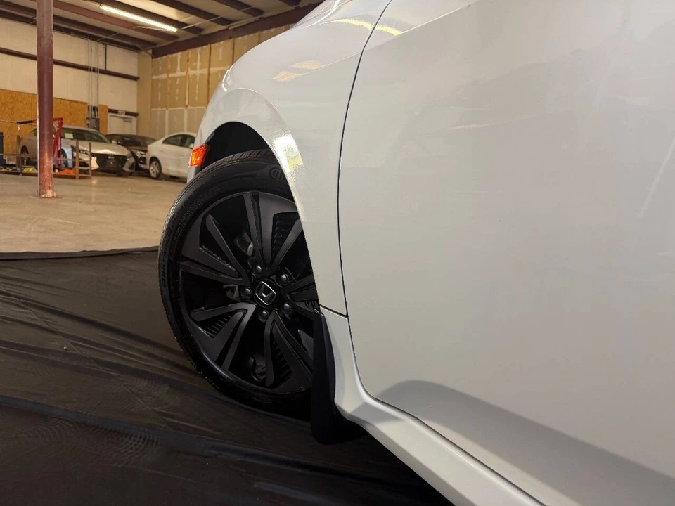 2017 Honda Civic 10th Gen - Image 22 of 31