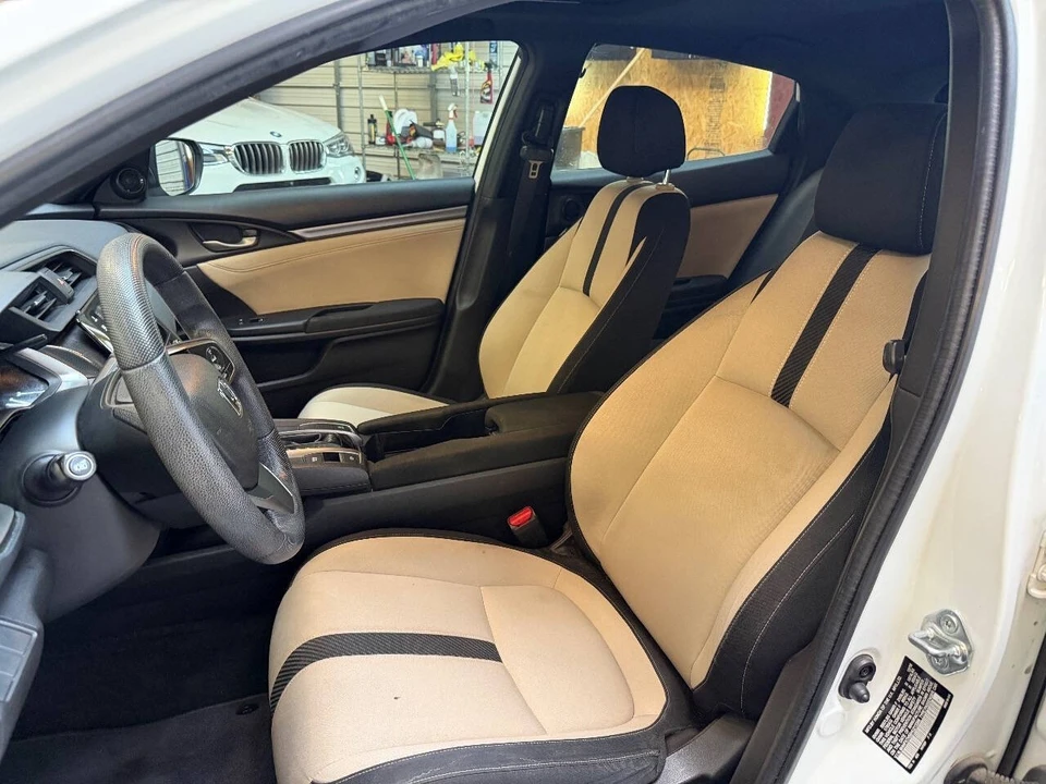 2017 Honda Civic 10th Gen - Image 27 of 31